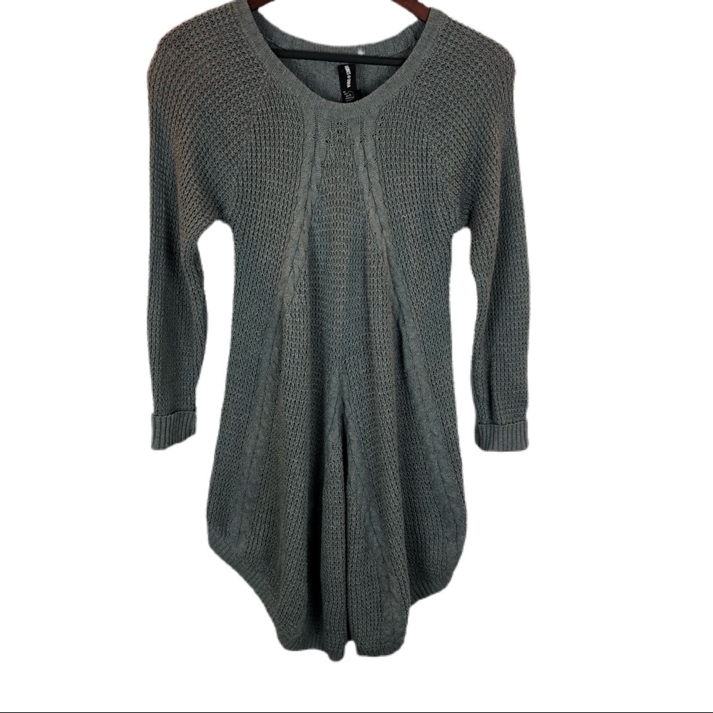 Agnes & Dora 3/4 Sleeve Knit Gray Green Sweater